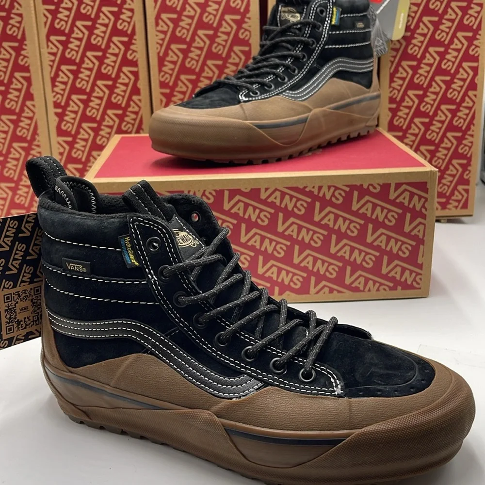 Vans Men’s Sk8-Hi Dip Mte-2
Black/Gum
VN0009QKB9M
Boots Cold Weather Snea… - Picture 1 of 16